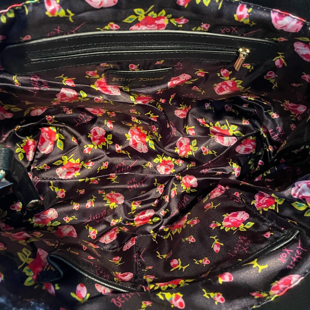 Betsey Johnson Black and Red Bow Satchel - Picture 6 of 6